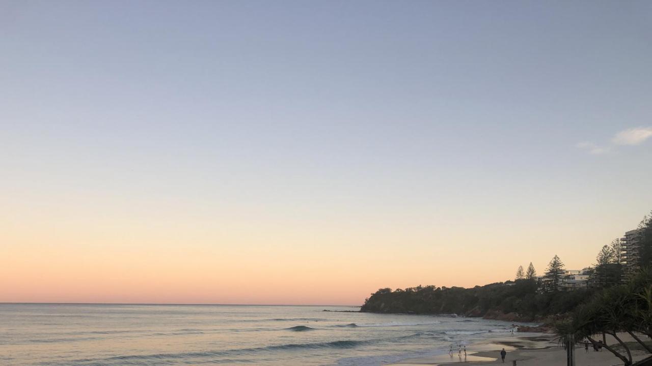 Private Outdoor Spa, Fire Pit, Cinema Room - The Cottage Coolum Beach Eksteriør billede